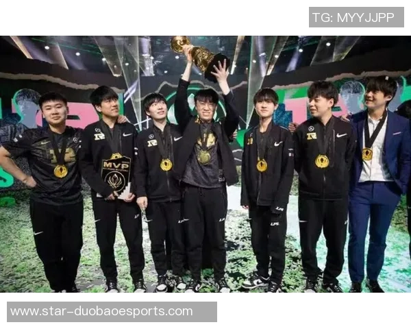 RNG奋战冠军杯的荣耀之路与不屈精神全景回顾 RNG奋战冠军杯的荣耀之路与不屈精神全景回顾